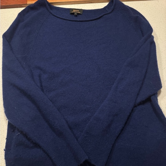 Quince cashmere sweater- Midnight Blue boatneck/off the-Shoulder Sweater - Picture 4 of 5